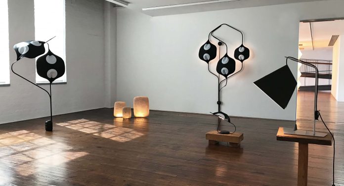 Expostion Akari Unfolded (une)