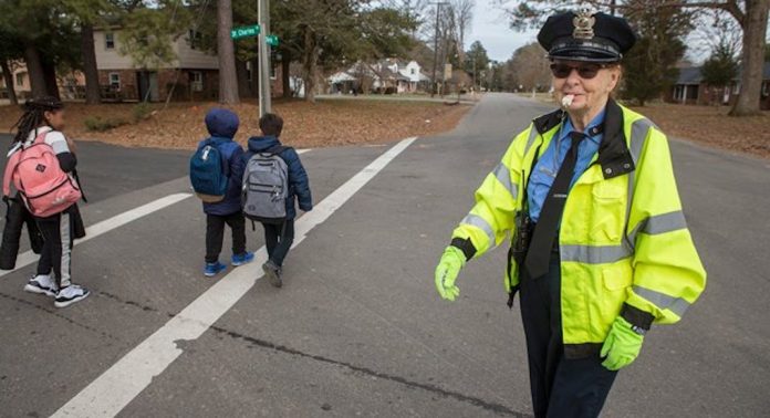 Denise-Duesing-crossing-guard_Jay-Paul_b